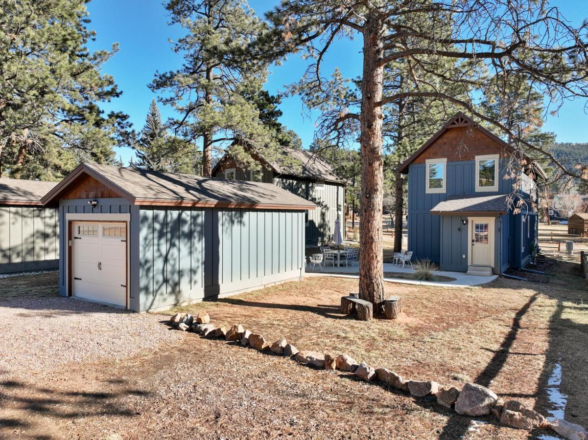 Black Bear Cabin With Hot Tub Woodland Park Esterno foto